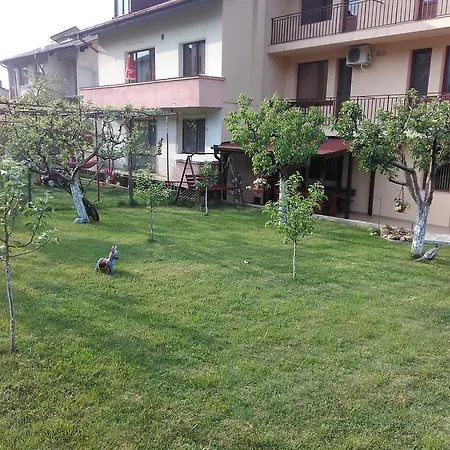 Demika Casa de hóspedes *