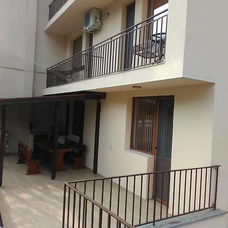 Demika Casa de hóspedes Sapareva Banya