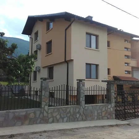 Demika Sapareva Banya